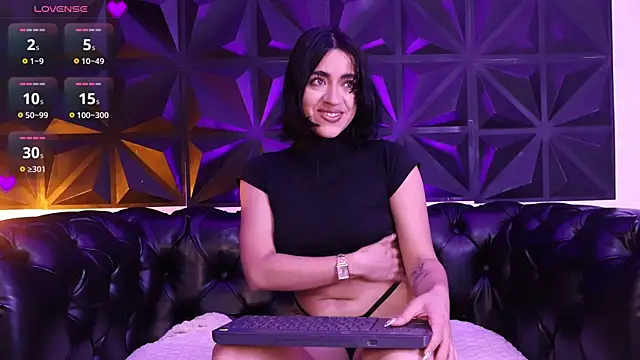 KasiaNoir  online show from 12-01-25, 12:17