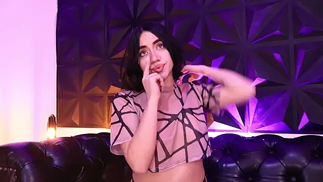 KasiaNoir  online show from 03-11-26, 12:21