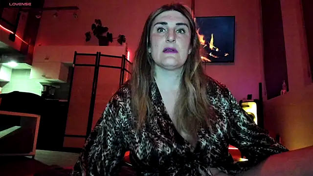 Snapshot of ImLeanneLawson chatting on 03-12-25, 10:37 ImLeanneLawson online show from 03-12-25, 10:37