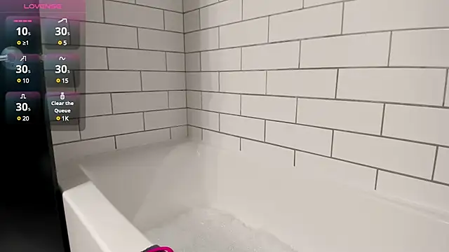 Snapshot of ImLeanneLawson chatting on 03-22-25, 04:03 ImLeanneLawson online show from 03-22-25, 04:03