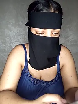 Snapshot of Narimane_maroc chatting on 09-20-25, 03:55 Narimane maroc online show from 09-20-25, 03:55