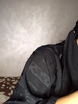 Narimane maroc online show from 12-03-25, 12:23