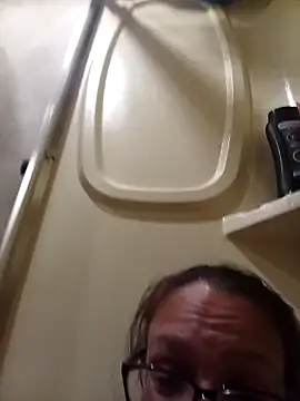 Snapshot of ILUV2TUCHMYKITTY chatting on 11-29-25, 01:44 ILUV2TUCHMYKITTY online show from 11-29-25, 01:44