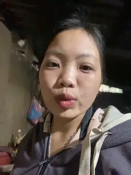 chaomay796xo online show from 12-18-24, 04:42