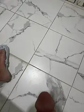 Snapshot of Ssenkronizze chatting on 03-15-26, 07:48 Ssenkronizze online show from 03-15-26, 07:48