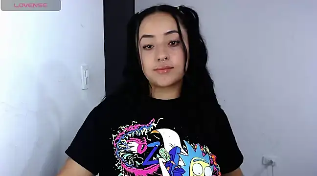 Snapshot of jjulietha95 chatting on 02-27-25, 02:14 jjulietha95 online show from 02-27-25, 02:14