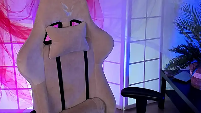 Snapshot of April_o_Nill chatting on 11-12-25, 04:00 April o Nill online show from 11-12-25, 04:00