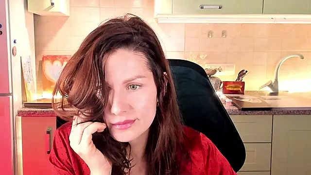 Snapshot of April_o_Nill chatting on 10-11-25, 09:32 April o Nill online show from 10-11-25, 09:32