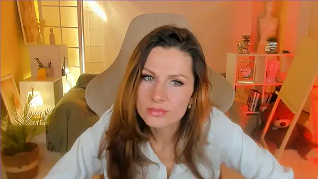 Snapshot of April_o_Nill chatting on 03-15-25, 04:10 April o Nill online show from 03-15-25, 04:10