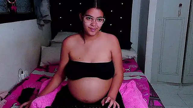 Snapshot of Victoriacarmo chatting on 03-14-25, 11:22 Victoriacarmo online show from 03-14-25, 11:22