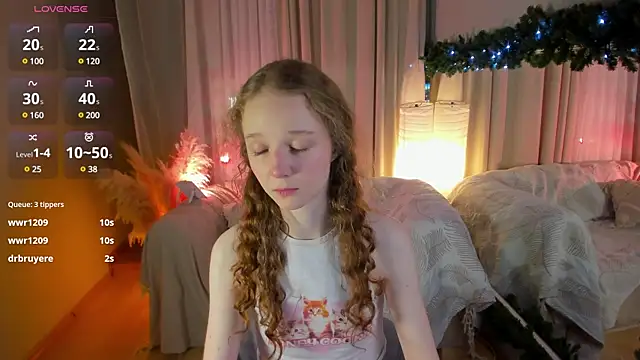 Snapshot of _Rose_Charming_ chatting on 01-02-25, 12:55  Rose Charming  online show from 01-02-25, 12:55