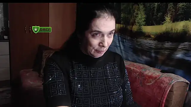 Snapshot of RositaSky chatting on 10-22-25, 11:25 RositaSky online show from 10-22-25, 11:25