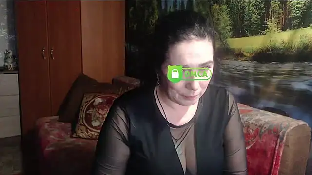 Snapshot of RositaSky chatting on 03-11-25, 03:47 RositaSky online show from 03-11-25, 03:47