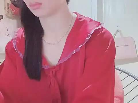 LinhChi 9x online show from 10-22-25, 01:21