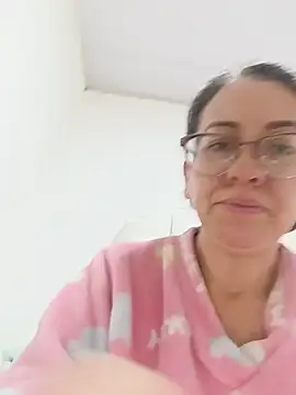 miss hanna07 online show from 07-16-26, 01:52