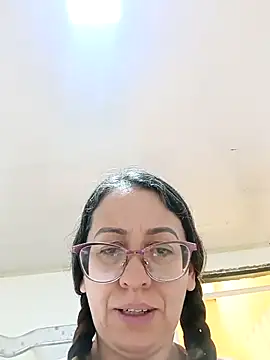 miss hanna07 online show from 04-12-26, 03:48