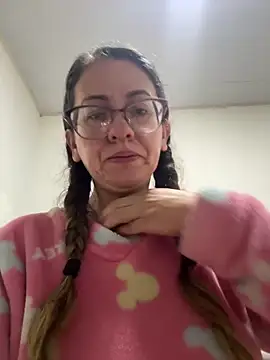 miss hanna07 online show from 03-28-26, 11:11