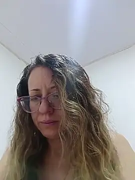 miss hanna07 online show from 11-25-25, 10:15