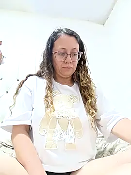 miss hanna07 online show from 12-01-25, 11:05