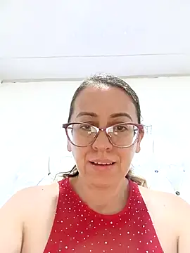 miss hanna07 online show from 06-12-26, 03:15