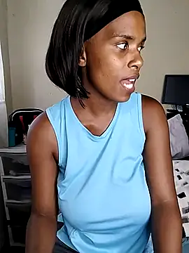 Snapshot of SexySlenderLexy chatting on 03-10-25, 10:39 SexySlenderLexy online show from 03-10-25, 10:39