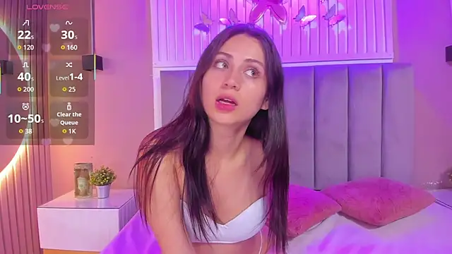 Snapshot of diosa_cristal chatting on 09-28-25, 03:57 diosa cristal online show from 09-28-25, 03:57