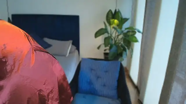 pansuggarofficial online show from 03-18-26, 01:57