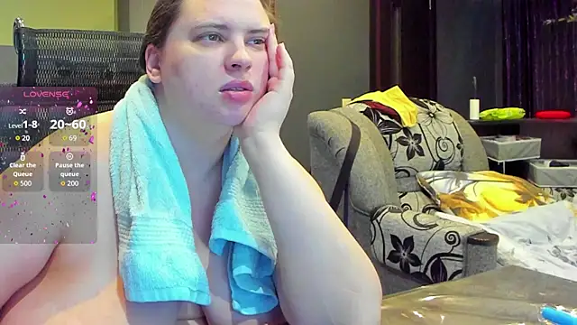 1lindsey1 online show from 09-23-25, 06:48