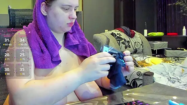 1lindsey1 online show from 09-13-25, 06:35