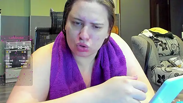 1lindsey1 online show from 09-29-25, 08:10