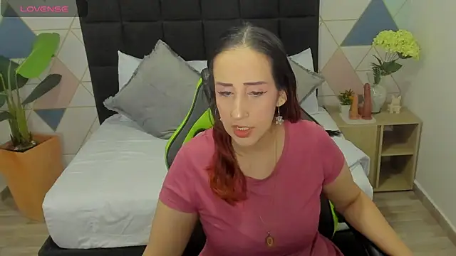 jadde13  online show from 11-04-25, 08:34