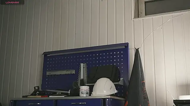 dustyn fox online show from 09-08-25, 04:39