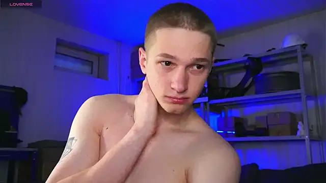 dustyn fox online show from 03-17-26, 03:04