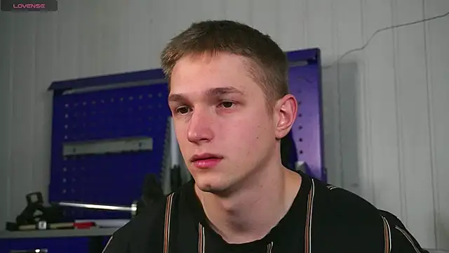 dustyn fox online show from 01-08-26, 03:07