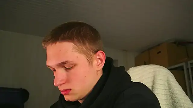 dustyn fox online show from 04-14-26, 03:06