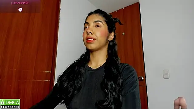 jasmine bunny  online show from 04-04-26, 09:54