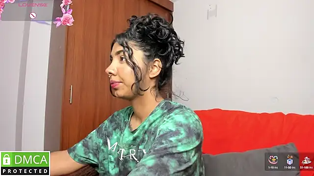 Snapshot of jasmine_bunny_ chatting on 02-16-25, 08:44 jasmine bunny online show from 02-16-25, 08:44