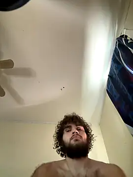 Snapshot of cougarhunter690 chatting on 09-19-25, 05:39 cougarhunter690 online show from 09-19-25, 05:39