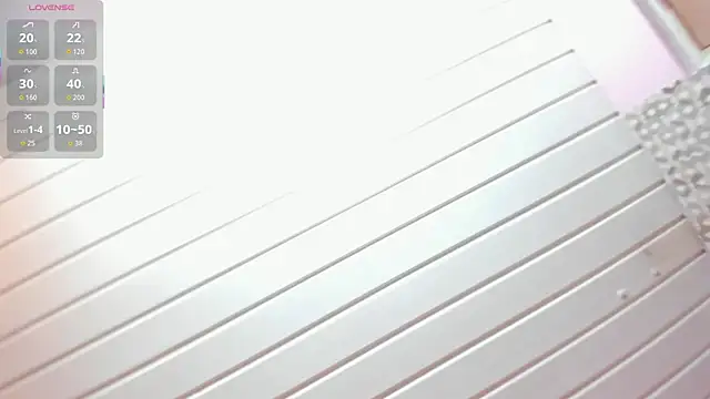 Snapshot of zoe_alanaa chatting on 10-15-25, 08:06 zoe alanaa online show from 10-15-25, 08:06