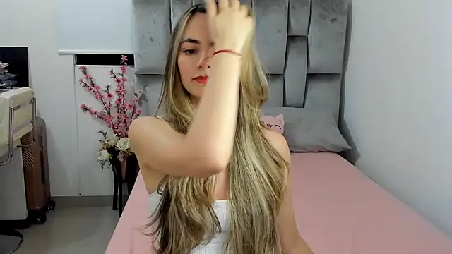 baby-miah online show from 02-12-25, 05:05