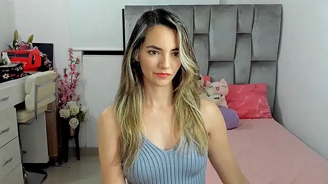 baby-miah online show from 10-10-25, 02:23