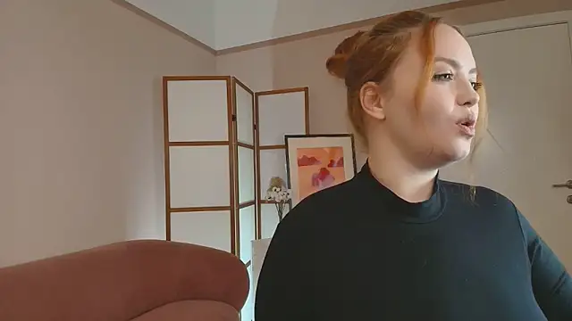 Snapshot of blessbinny chatting on 11-13-25, 09:02 blessbinny online show from 11-13-25, 09:02