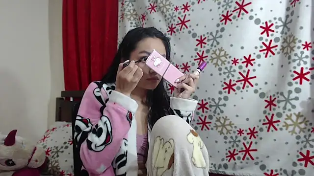 petitolivia online show from 12-04-25, 10:31