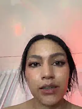 petitolivia online show from 10-08-25, 02:07