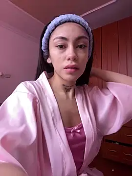 Effy Bonny online show from 10-19-25, 06:10