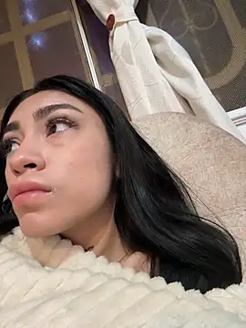 Effy Bonny online show from 12-04-25, 01:04