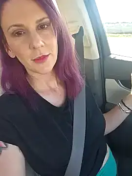 Snapshot of MissyRoulette chatting on 02-04-25, 04:18 MissyRoulette online show from 02-04-25, 04:18