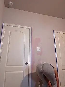 MissyRoulette online show from 11-10-25, 05:51