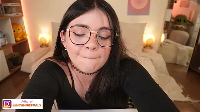 cammiefoalss online show from 04-23-26, 05:14