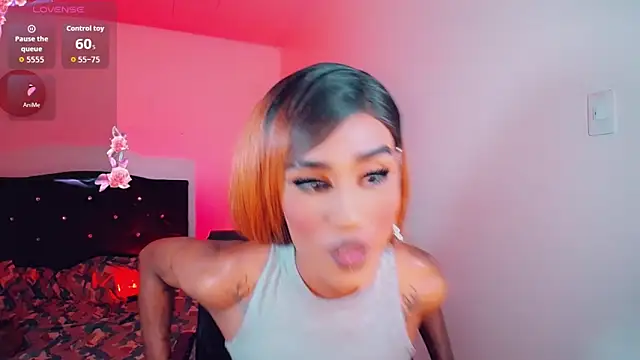 Kendall hornyy online show from 12-18-25, 07:40